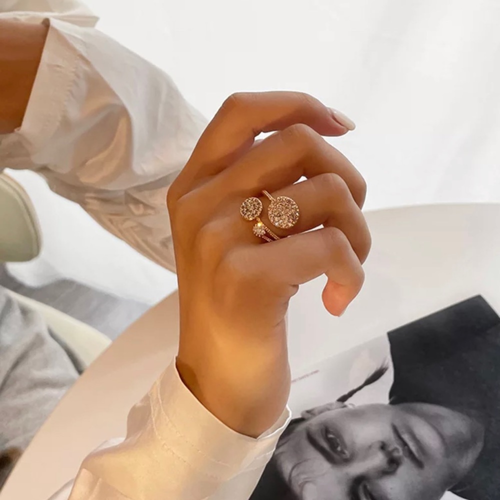 CLASSIC ADJUSTABLE RING!!! - Picture 2 of 3